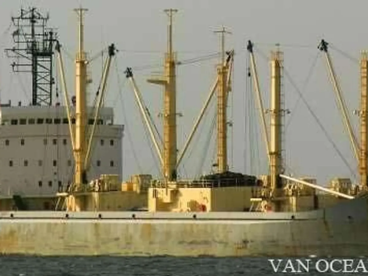Nave refrigerata in vendita