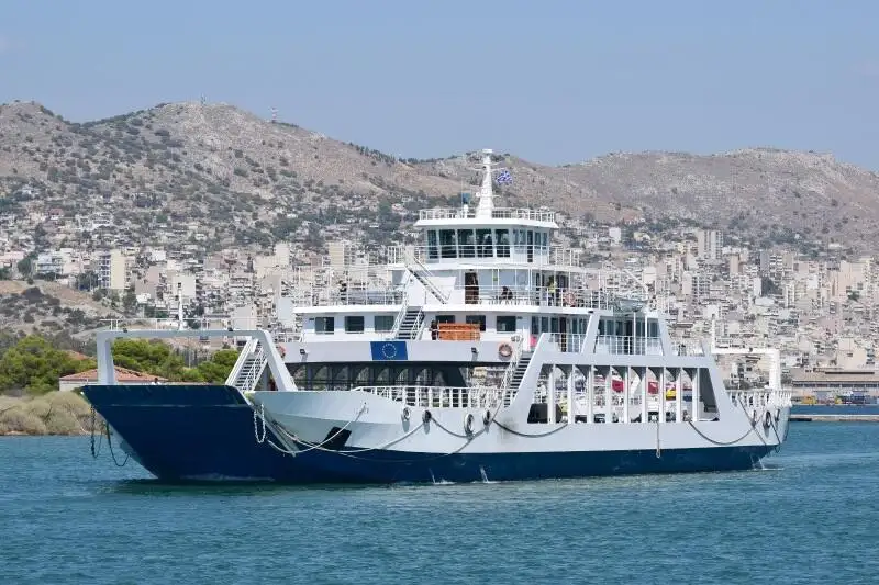Nave RoPax in vendita