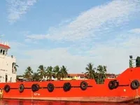 Nave da sbarco, con serbatoi in vendita