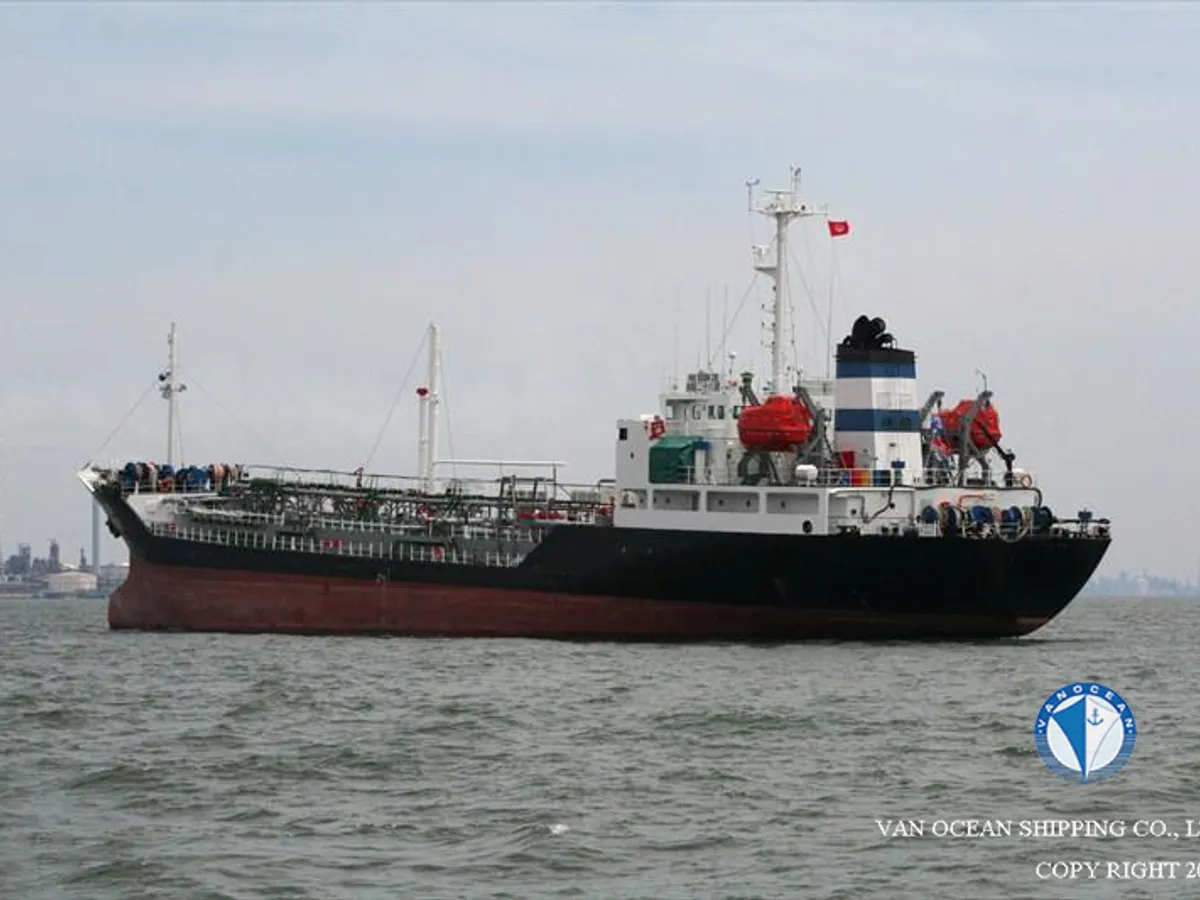 Petroliera/Chimichiera in vendita