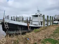 Nave di supporto in vendita