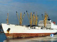 Nave refrigerata in vendita