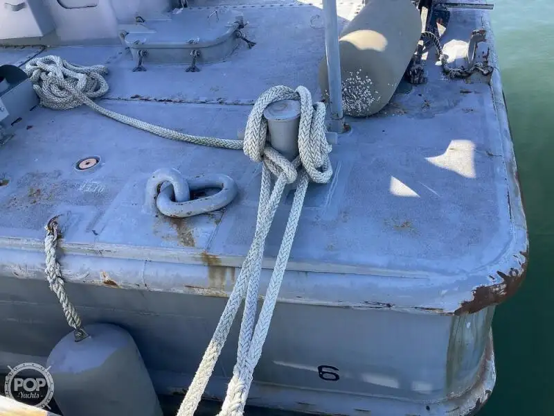 Nave da sbarco, con serbatoi in vendita