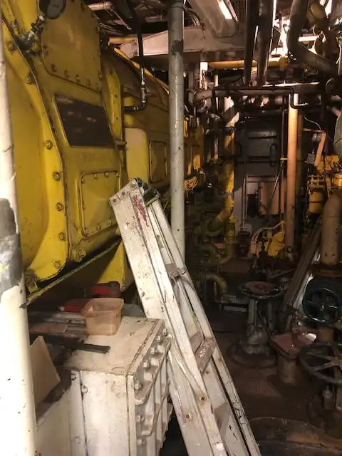 Nave da ricerca in vendita