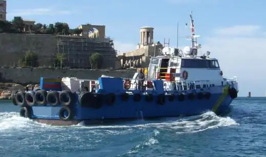 Piroga in vendita