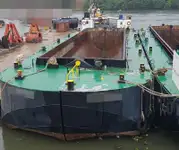 Chiatta in vendita