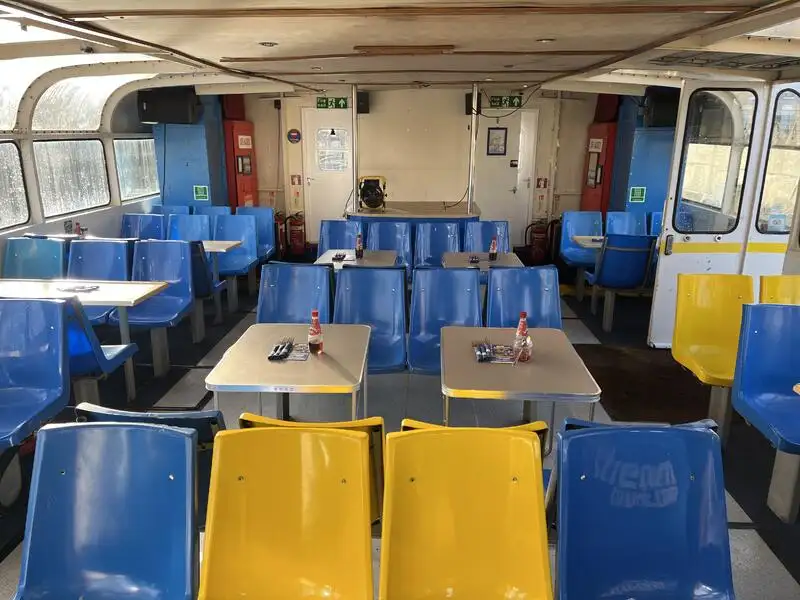 Nave traghetto in vendita