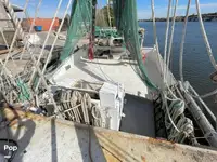 Peschereccio a strascico in vendita