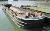 Chiatta in vendita