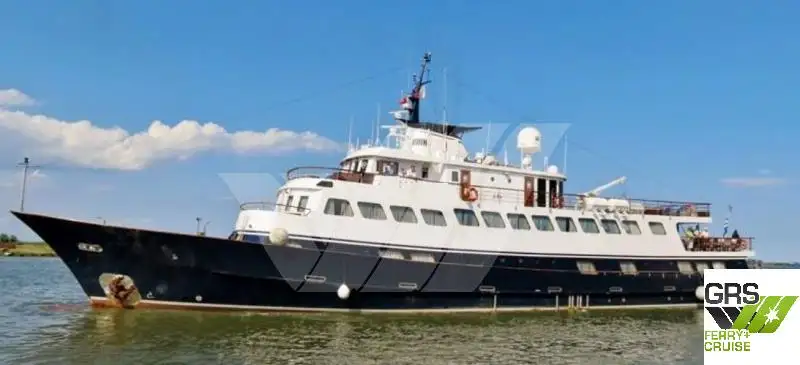Nave passeggeri in vendita