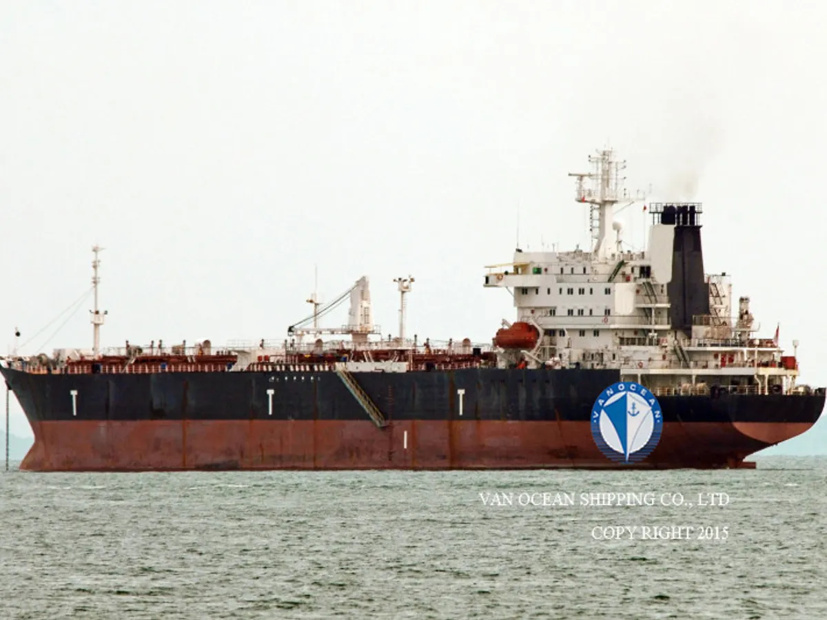Petroliera/Chimichiera in vendita