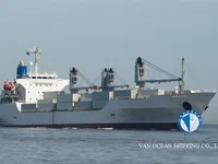Nave refrigerata in vendita