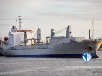 Nave refrigerata in vendita
