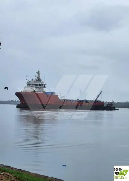 Nave di supporto in vendita