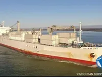 Nave refrigerata in vendita