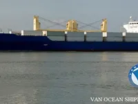 Nave refrigerata in vendita