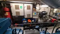 Nave di supporto in vendita
