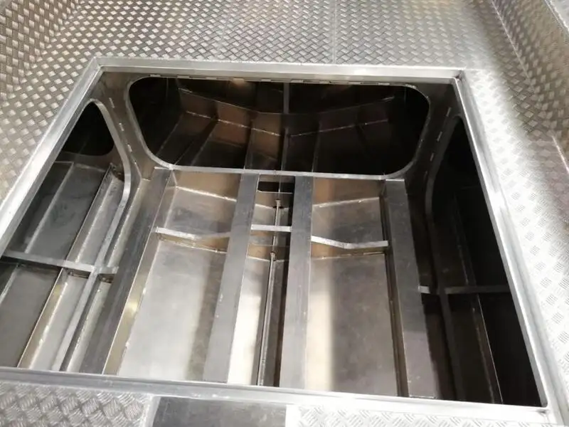 Nave di soccorso in vendita