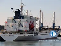 Nave refrigerata in vendita