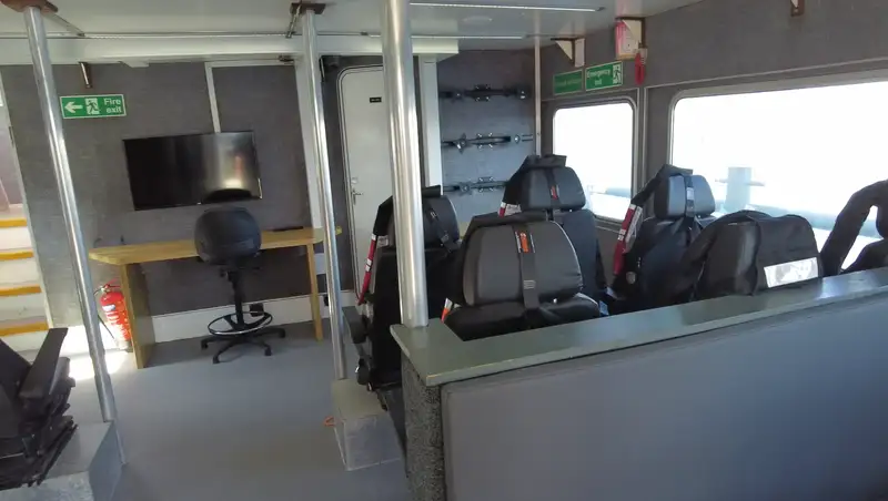 Nave da rilevamento in vendita