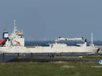 Nave refrigerata in vendita