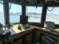 Nave di supporto in vendita