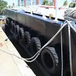 Nave da sbarco, con serbatoi in vendita
