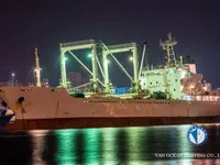 Nave refrigerata in vendita
