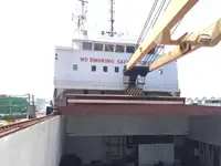 Nave refrigerata in vendita