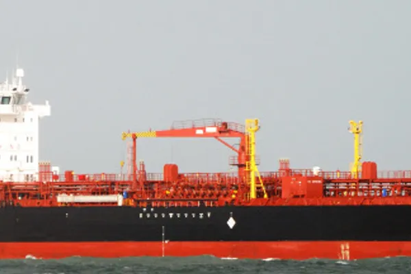 Oil/Chemical tanker for sale