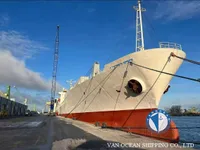 Nave refrigerata in vendita