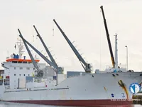 Nave refrigerata in vendita