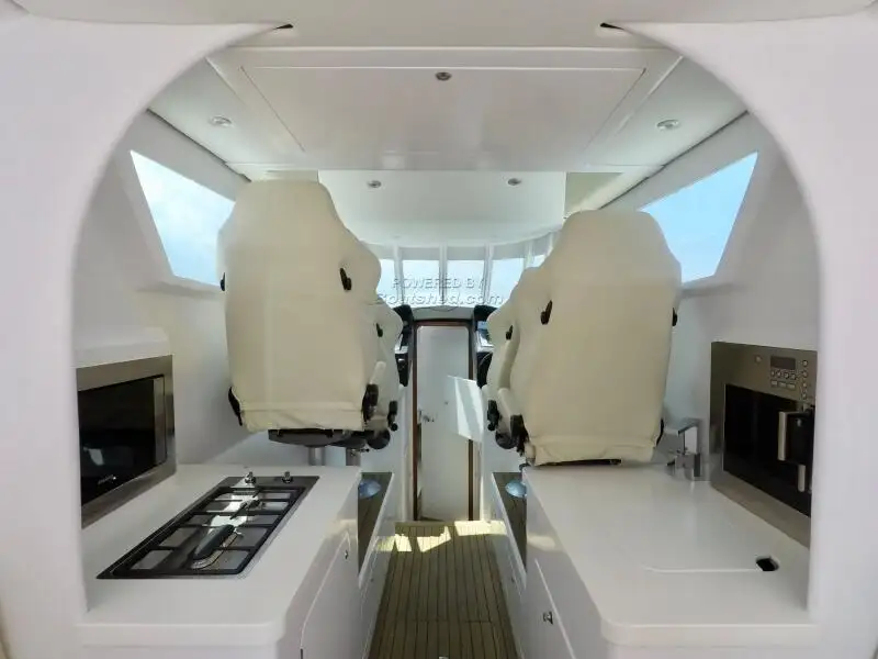 Nave passeggeri in vendita