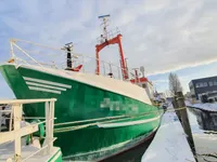 Nave di supporto in vendita