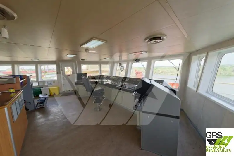 Nave di supporto in vendita