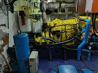 Nave di supporto in vendita