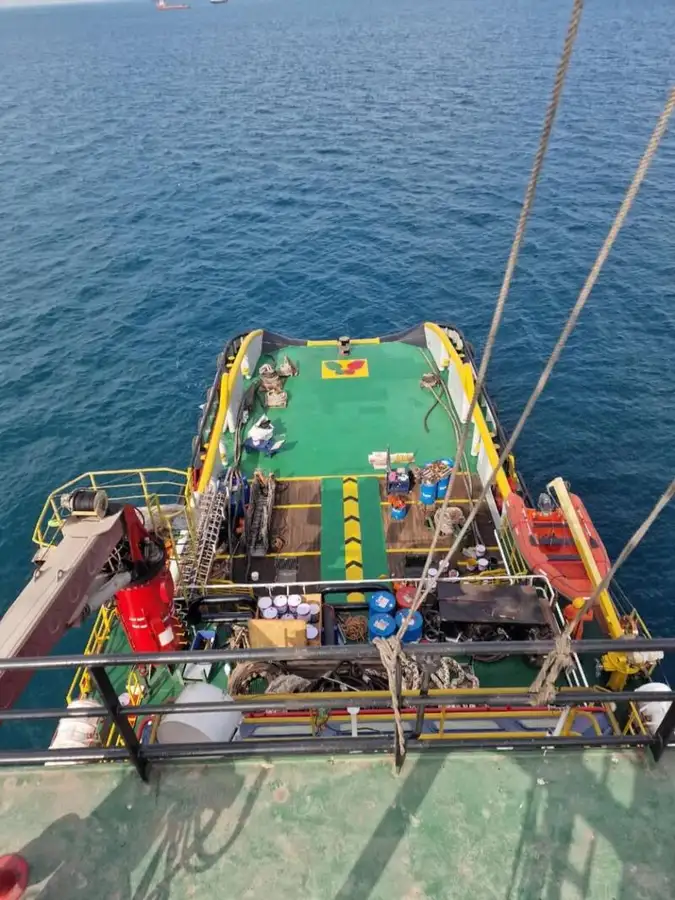 Nave di supporto in vendita