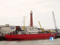 Nave refrigerata in vendita
