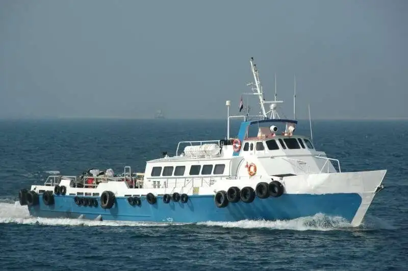 Nave di supporto in vendita