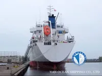 Nave refrigerata in vendita