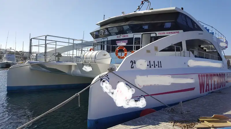Nave passeggeri in vendita