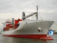 Nave refrigerata in vendita