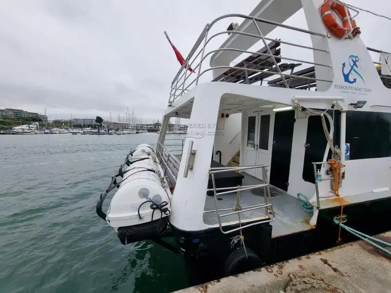 Nave passeggeri in vendita
