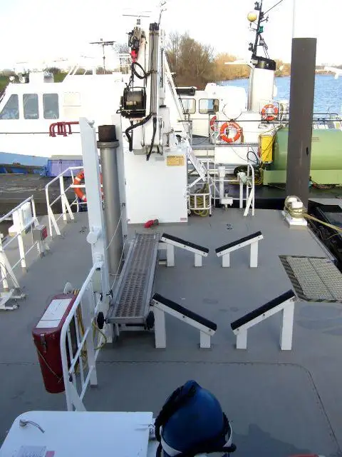 Nave da rilevamento in vendita