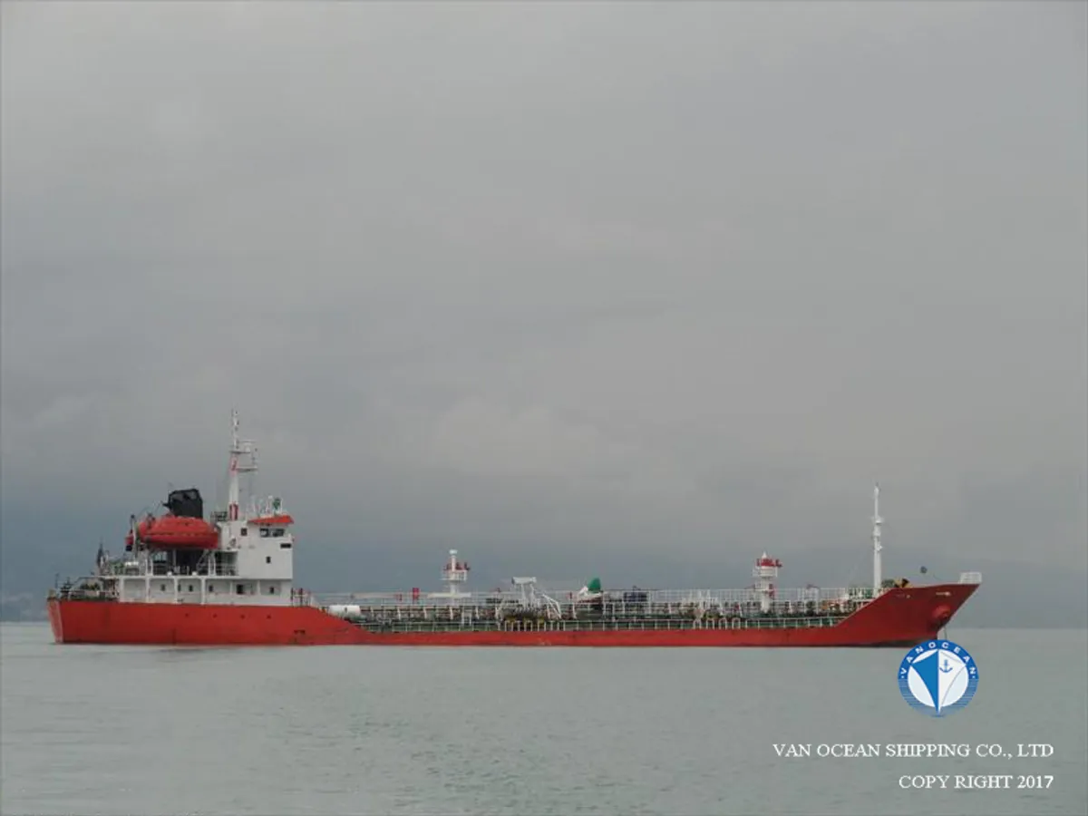 Petroliera/Chimichiera in vendita