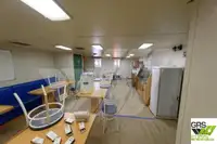 Nave di supporto in vendita