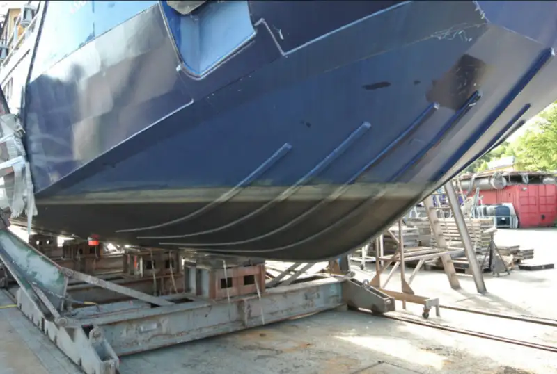Nave da rilevamento in vendita