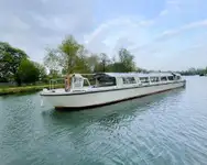 Nave passeggeri in vendita