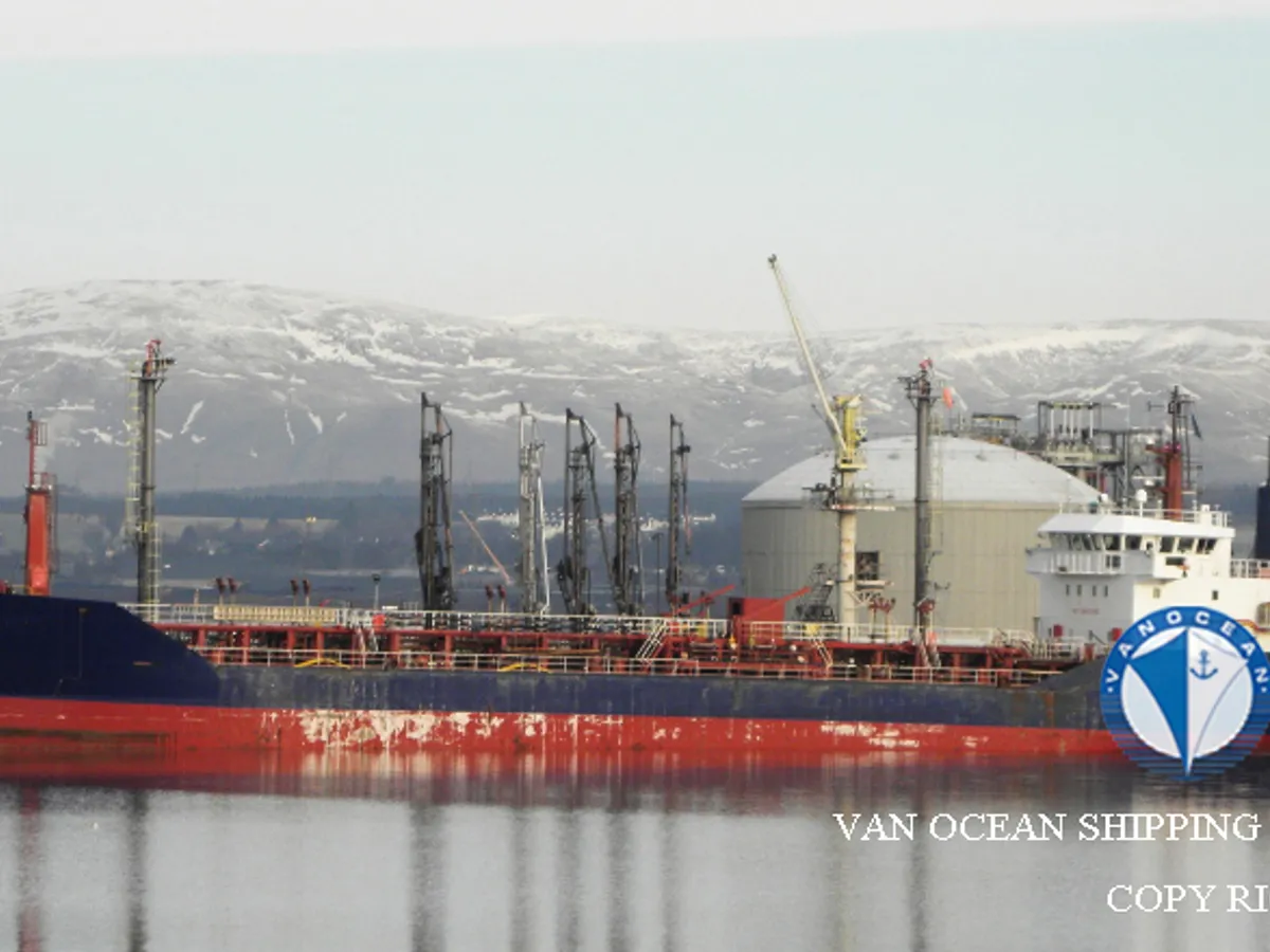 Petroliera/Chimichiera in vendita