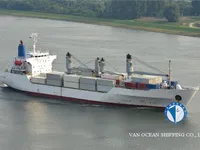 Nave refrigerata in vendita